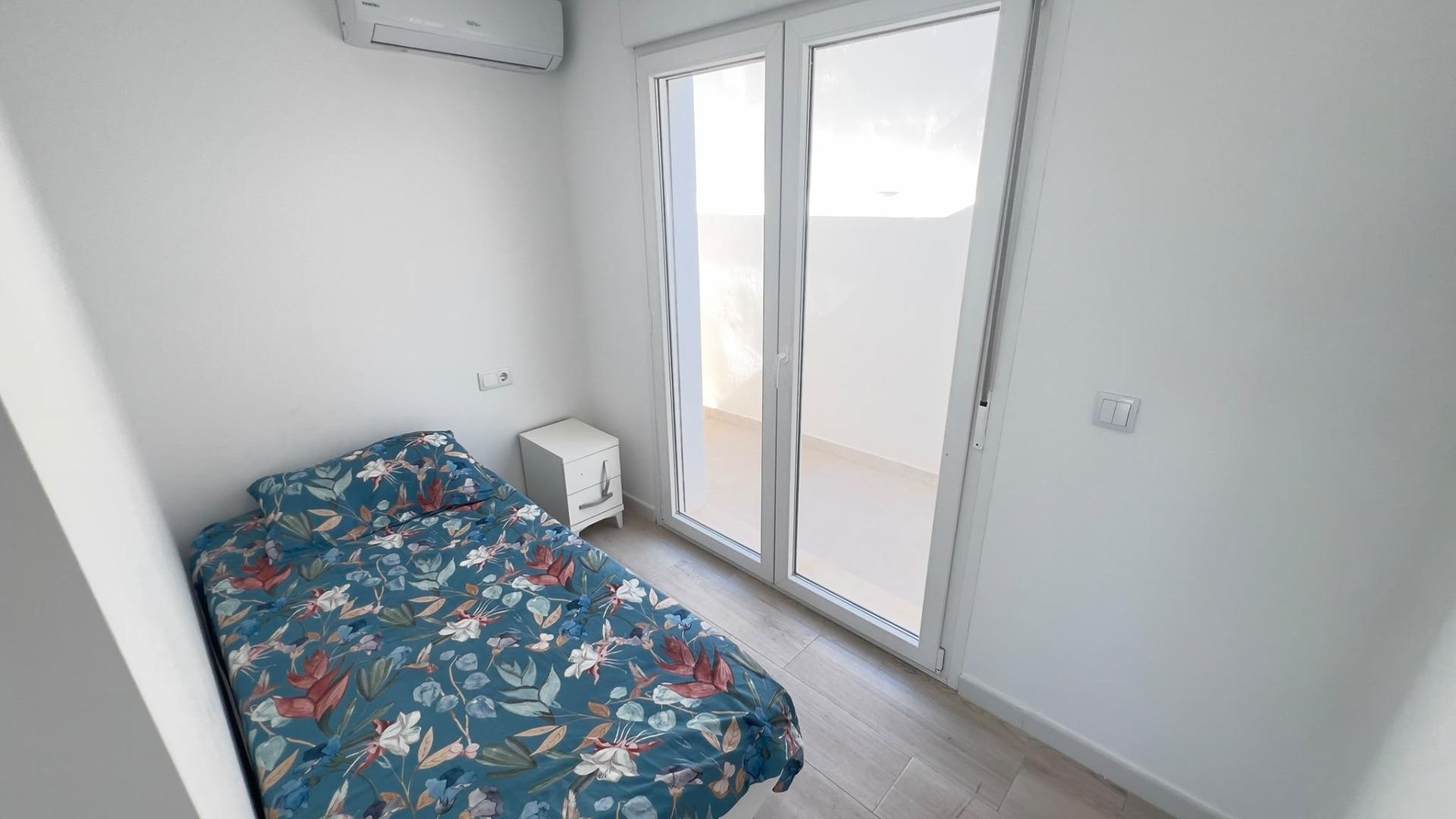 For sale - 3 Bedroom 1 Bathroom Bungalow in Orihuela Costa - La Regia  - Alicante