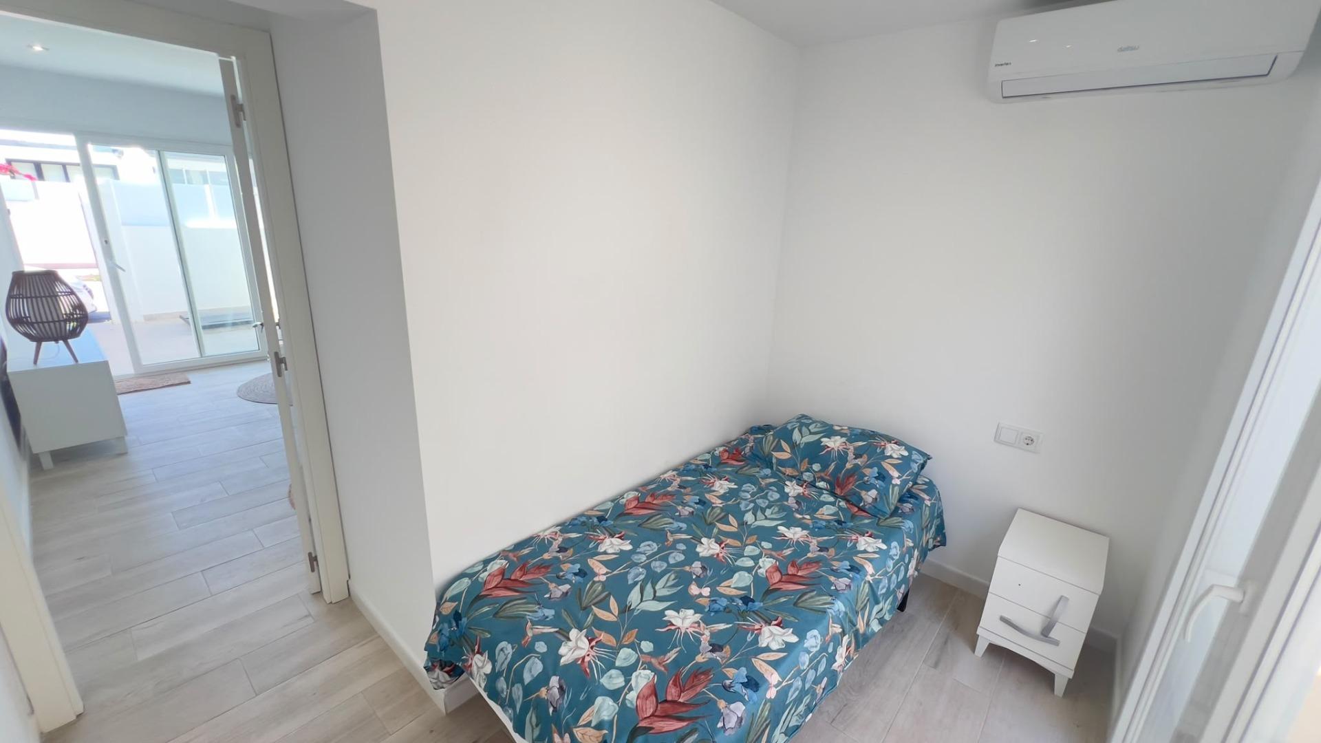 For sale - 3 Bedroom 1 Bathroom Bungalow in Orihuela Costa - La Regia  - Alicante