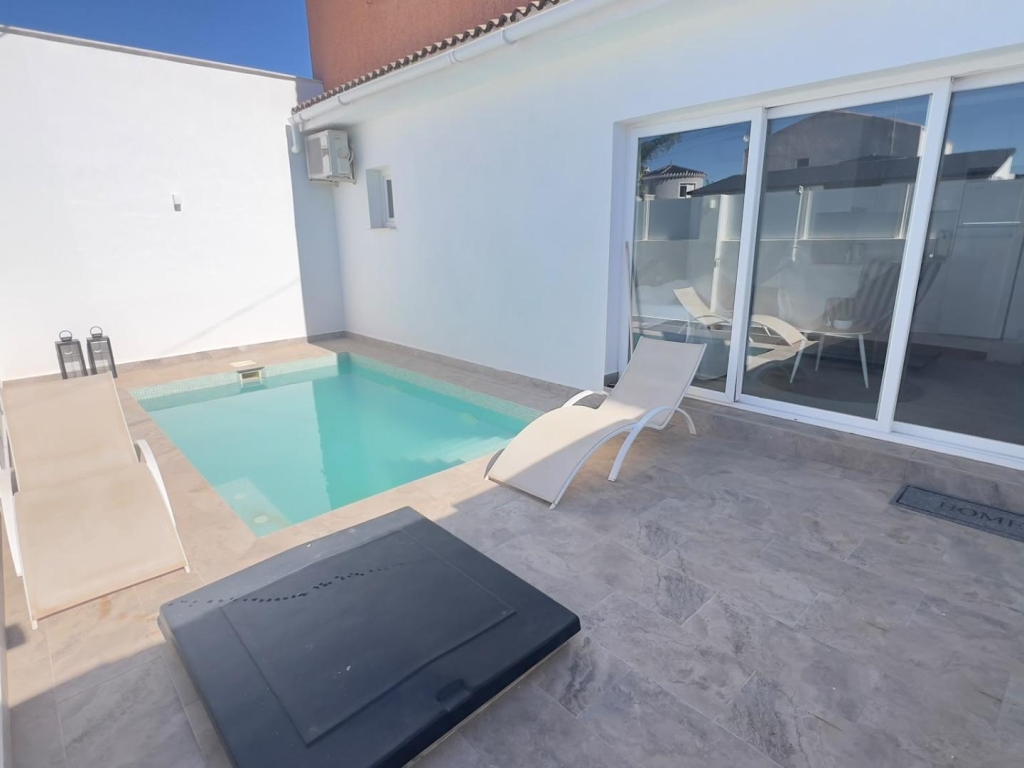 3 Bedroom 1 Bathroom Bungalow in Orihuela Costa