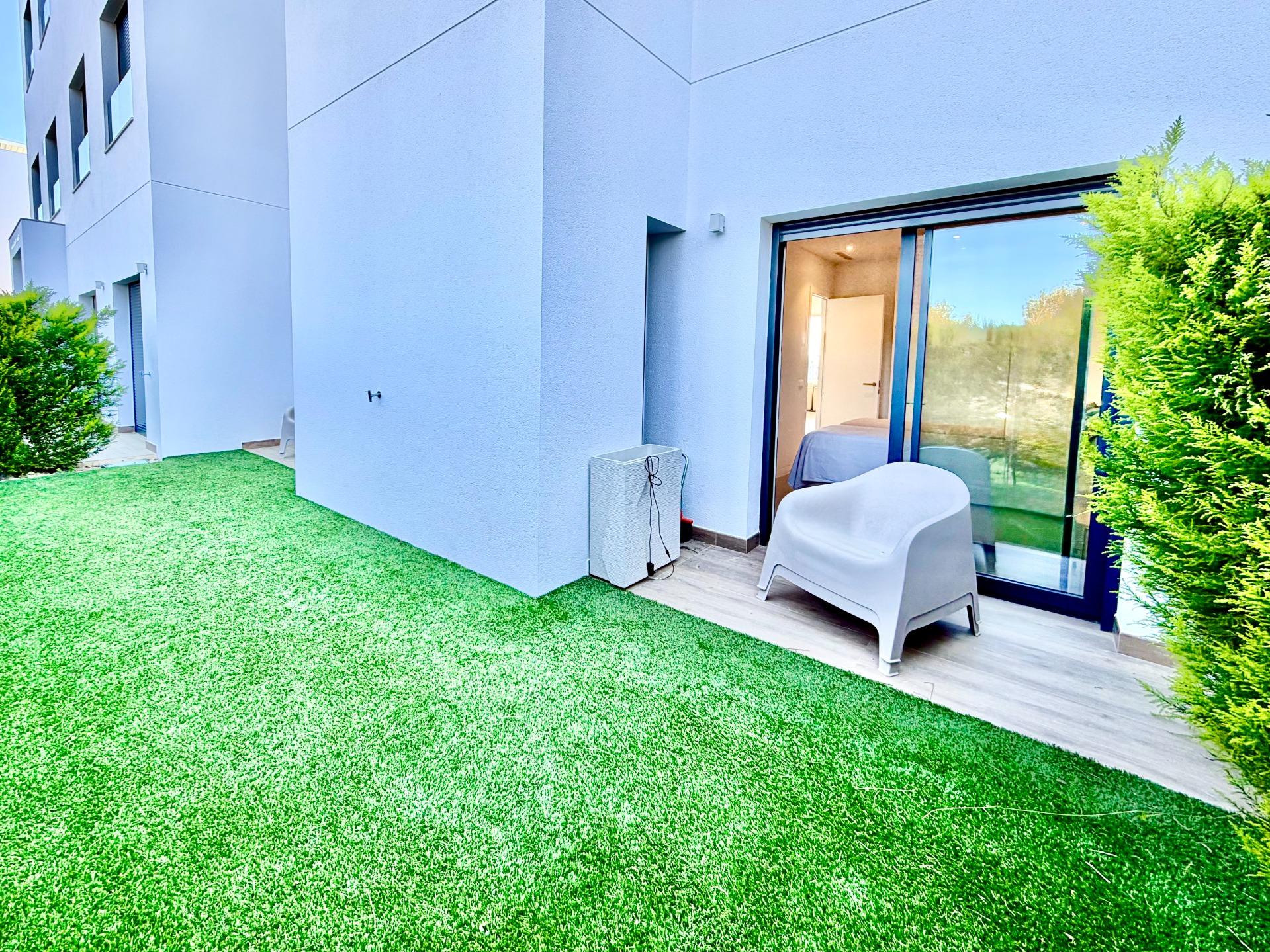 For sale - 2 Bedroom 2 Bathroom Apartment in Orihuela - Las Colinas Golf  - Alicante