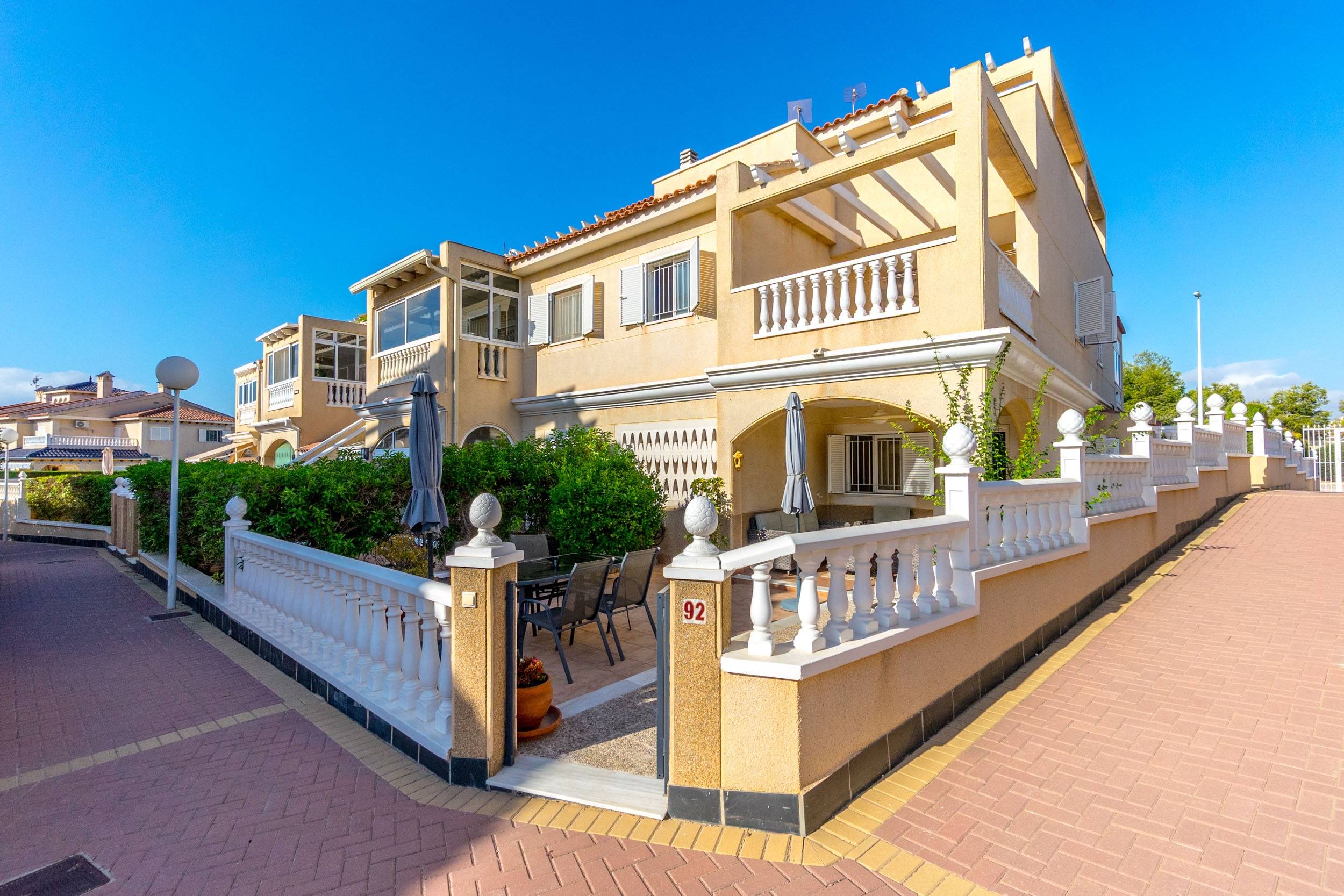 For sale - 2 Bedroom 2 Bathroom Duplex in Orihuela Costa - Playa Flamenca  - Alicante