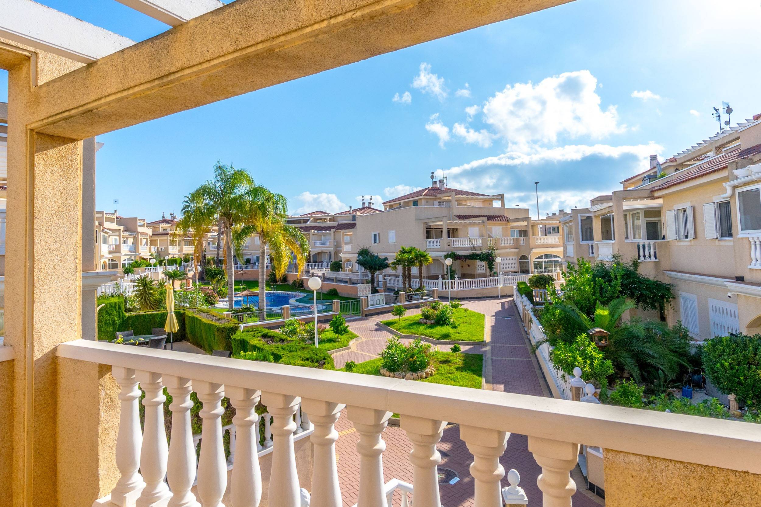 For sale - 2 Bedroom 2 Bathroom Duplex in Orihuela Costa - Playa Flamenca  - Alicante