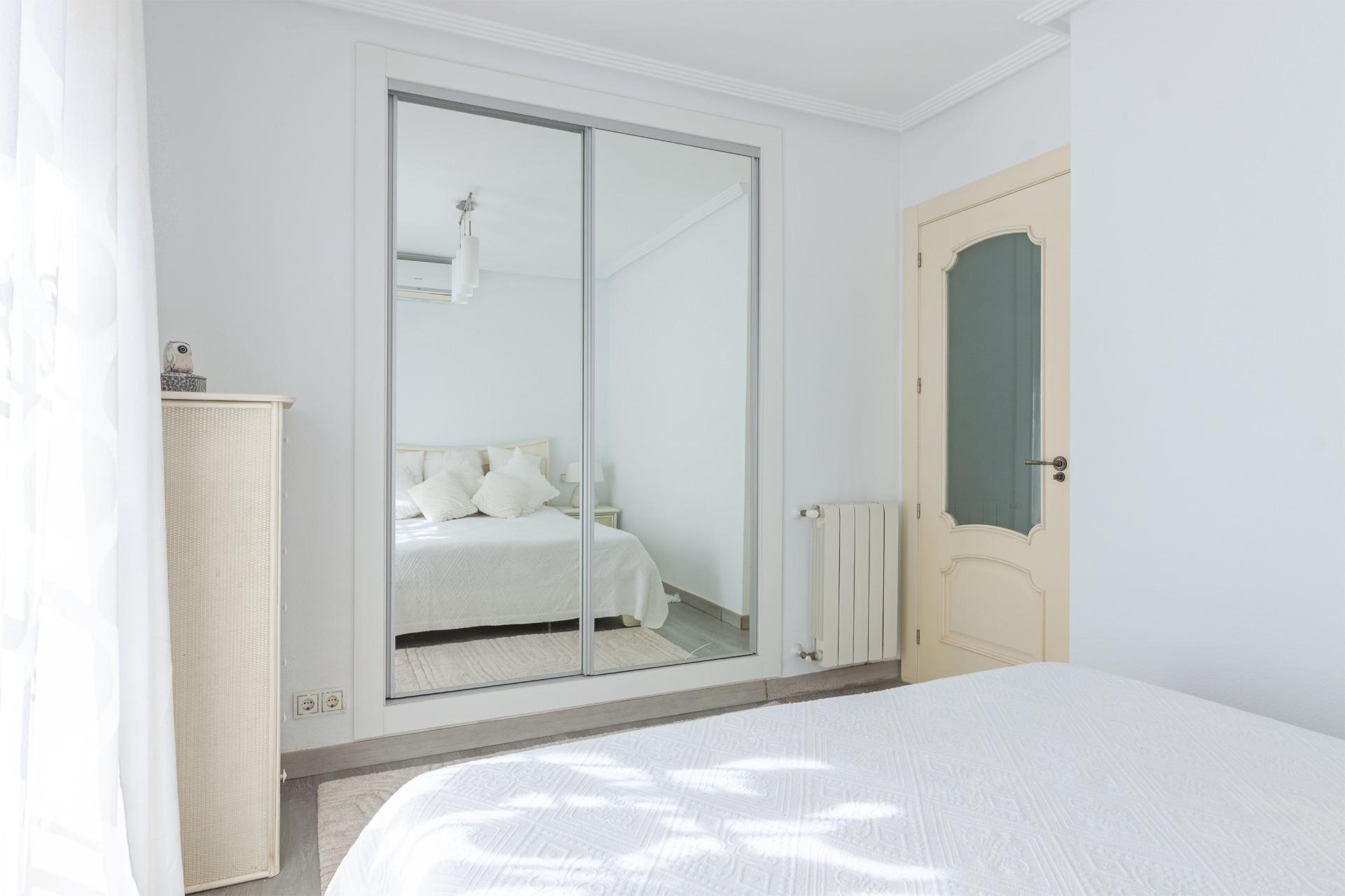 For sale - 4 Bedroom 1 Bathroom Villa in Orihuela Costa - Los Almendros-la Florida  - Alicante