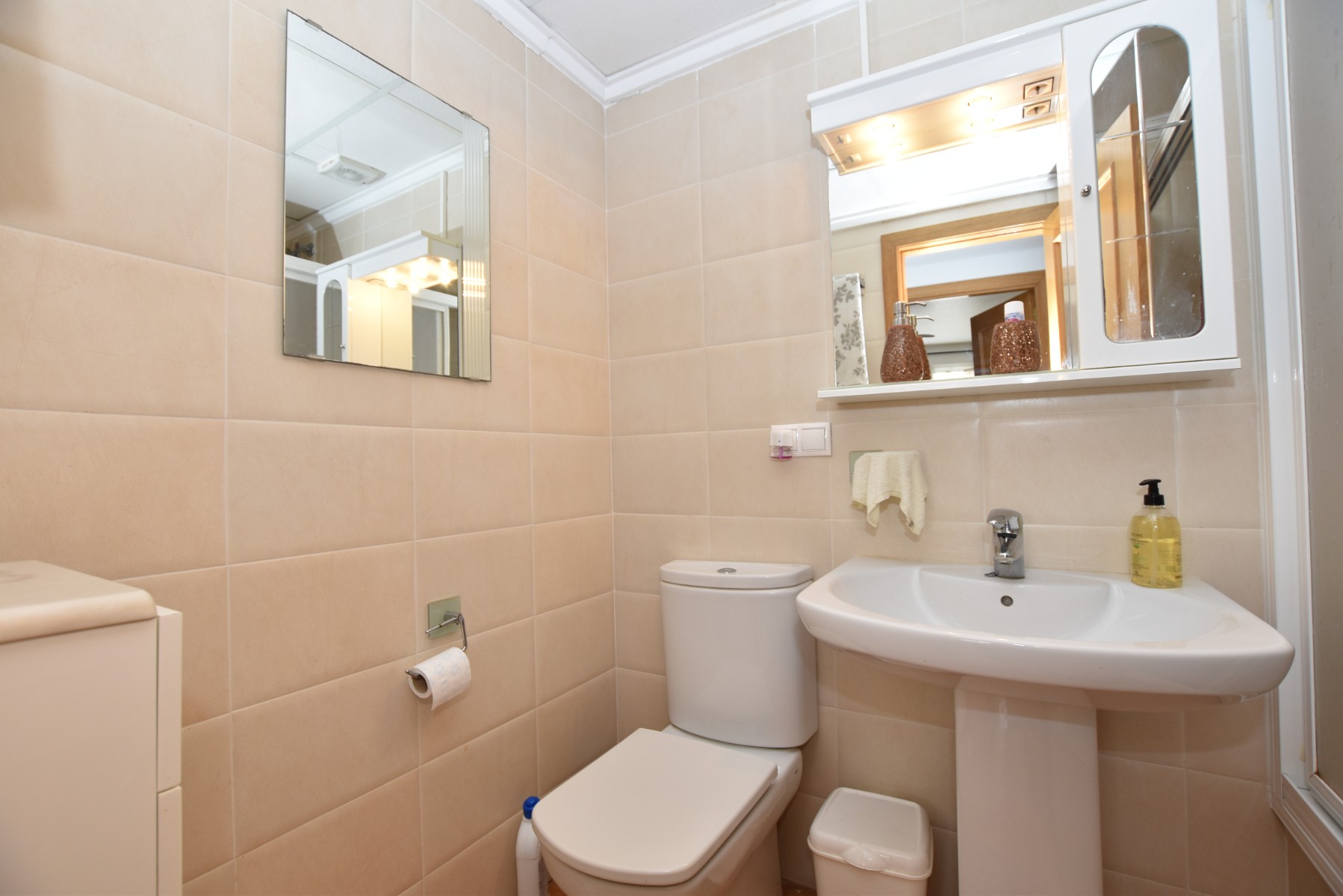 For sale - 2 Bedroom 1 Bathroom Apartment in Algorfa - Inland  - Alicante