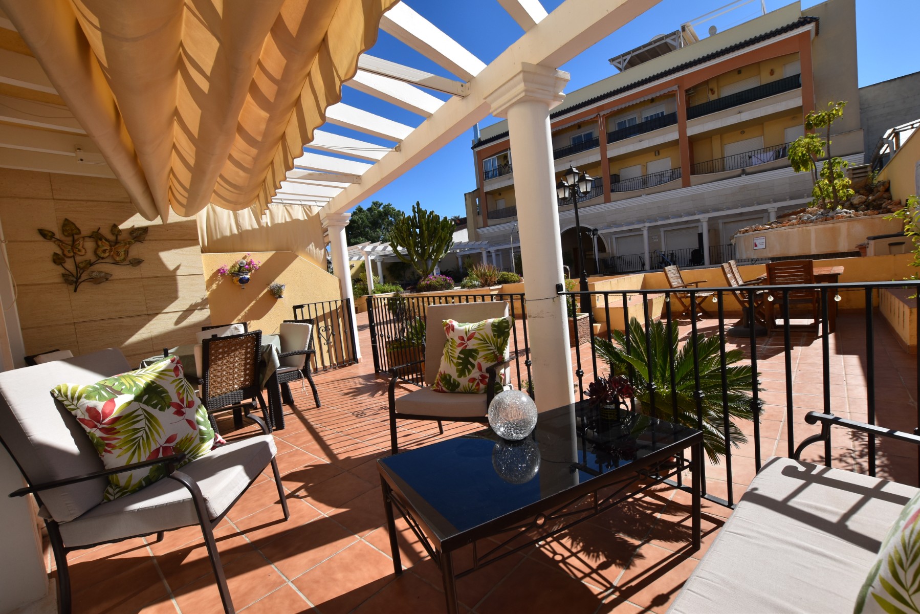 For sale - 2 Bedroom 1 Bathroom Apartment in Algorfa - Inland  - Alicante