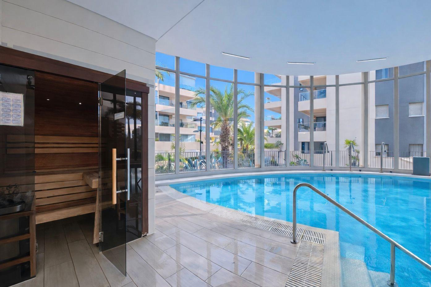 For sale - 3 Bedroom 2 Bathroom Apartment in Orihuela Costa - Villamartin  - Alicante