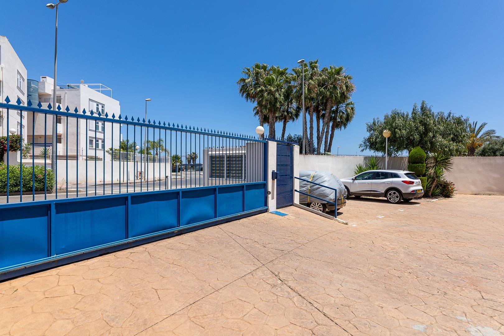 For sale - 2 Bedroom 2 Bathroom Apartment in Playa Flamenca - Orihuela Costa  - Alicante