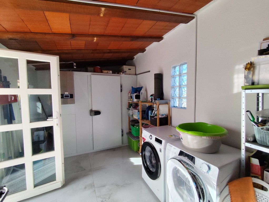 For sale - 3 Bedroom 2 Bathroom Villa in El Mudamiento -  - Alicante