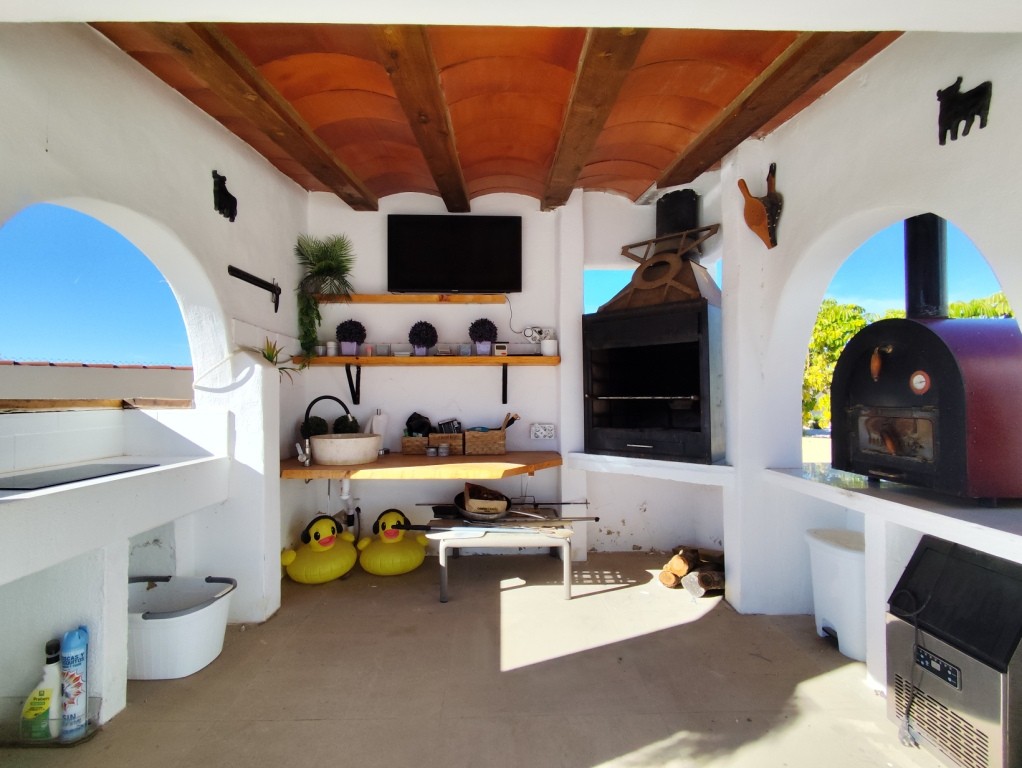 For sale - 3 Bedroom 2 Bathroom Villa in El Mudamiento -  - Alicante