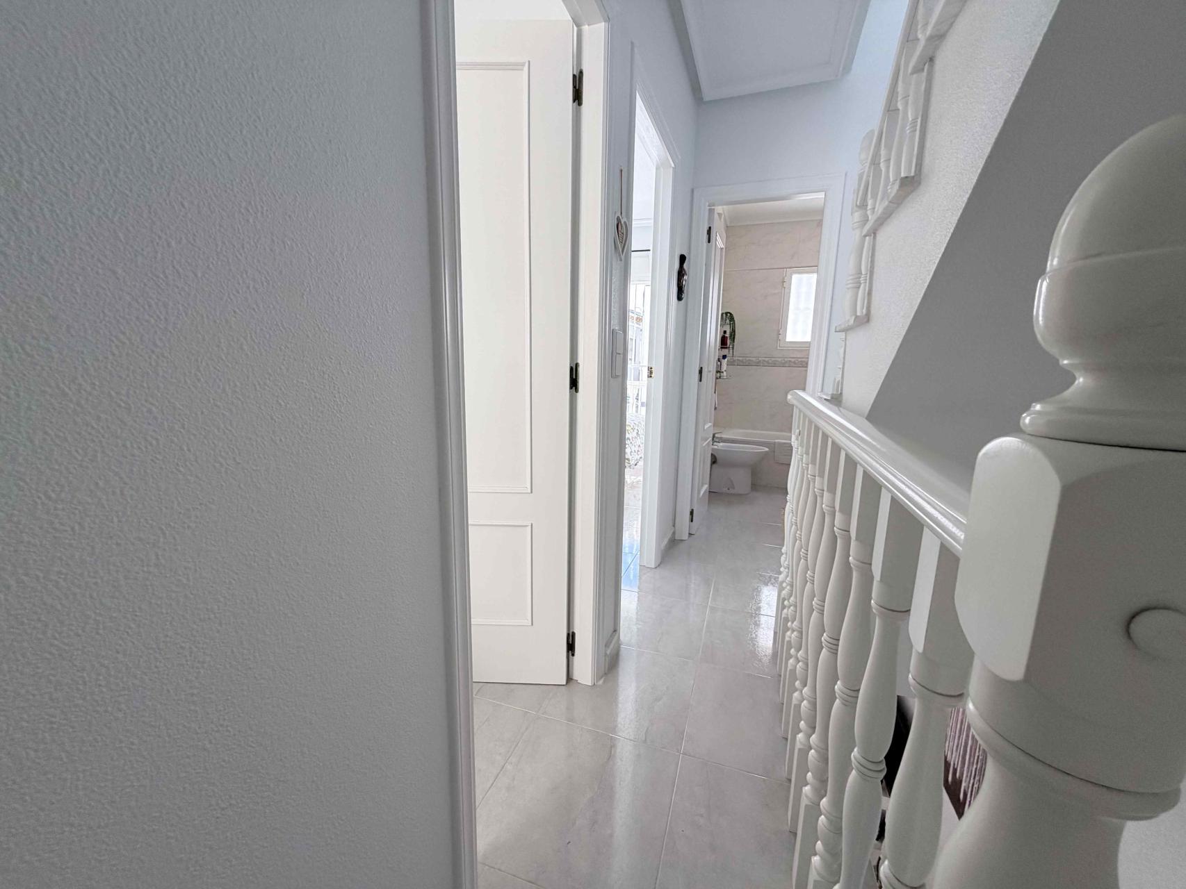 For sale - 3 Bedroom 3 Bathroom Town House in Orihuela Costa - Costa Blanca  - Alicante