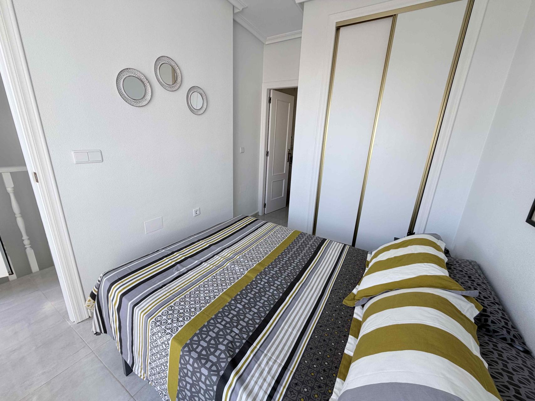 For sale - 3 Bedroom 3 Bathroom Town House in Orihuela Costa - Costa Blanca  - Alicante