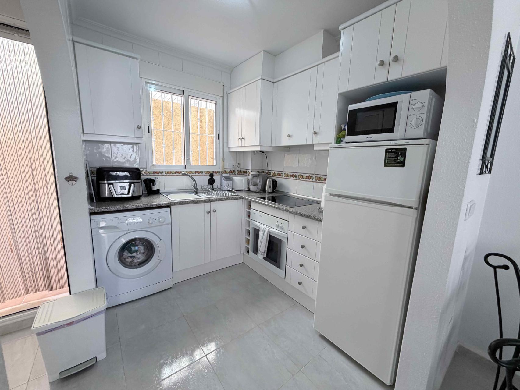 For sale - 3 Bedroom 3 Bathroom Town House in Orihuela Costa - Costa Blanca  - Alicante