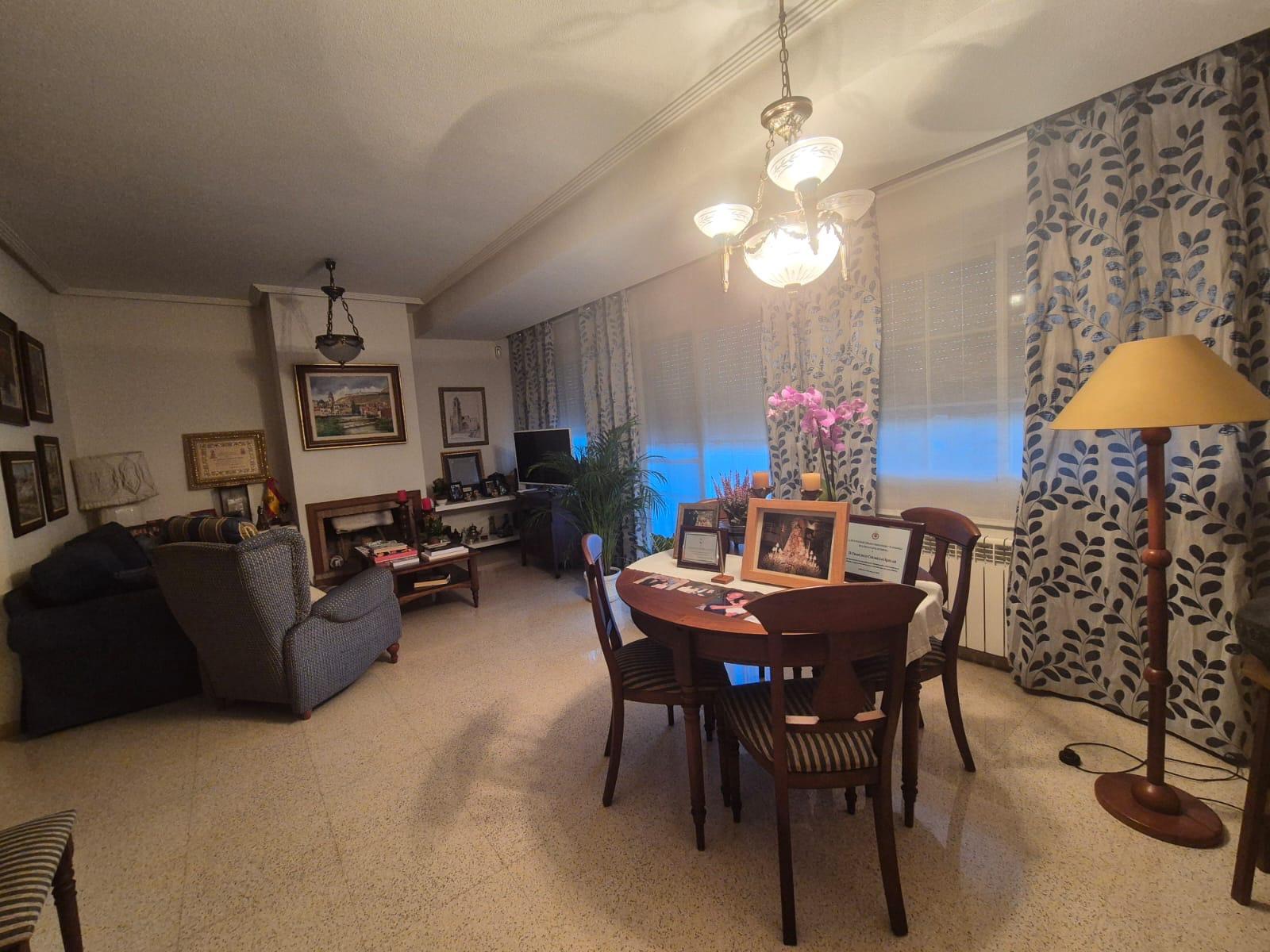 For sale - 3 Bedroom 2 Bathroom Finca in Orihuela - Casco Histórico  - Alicante