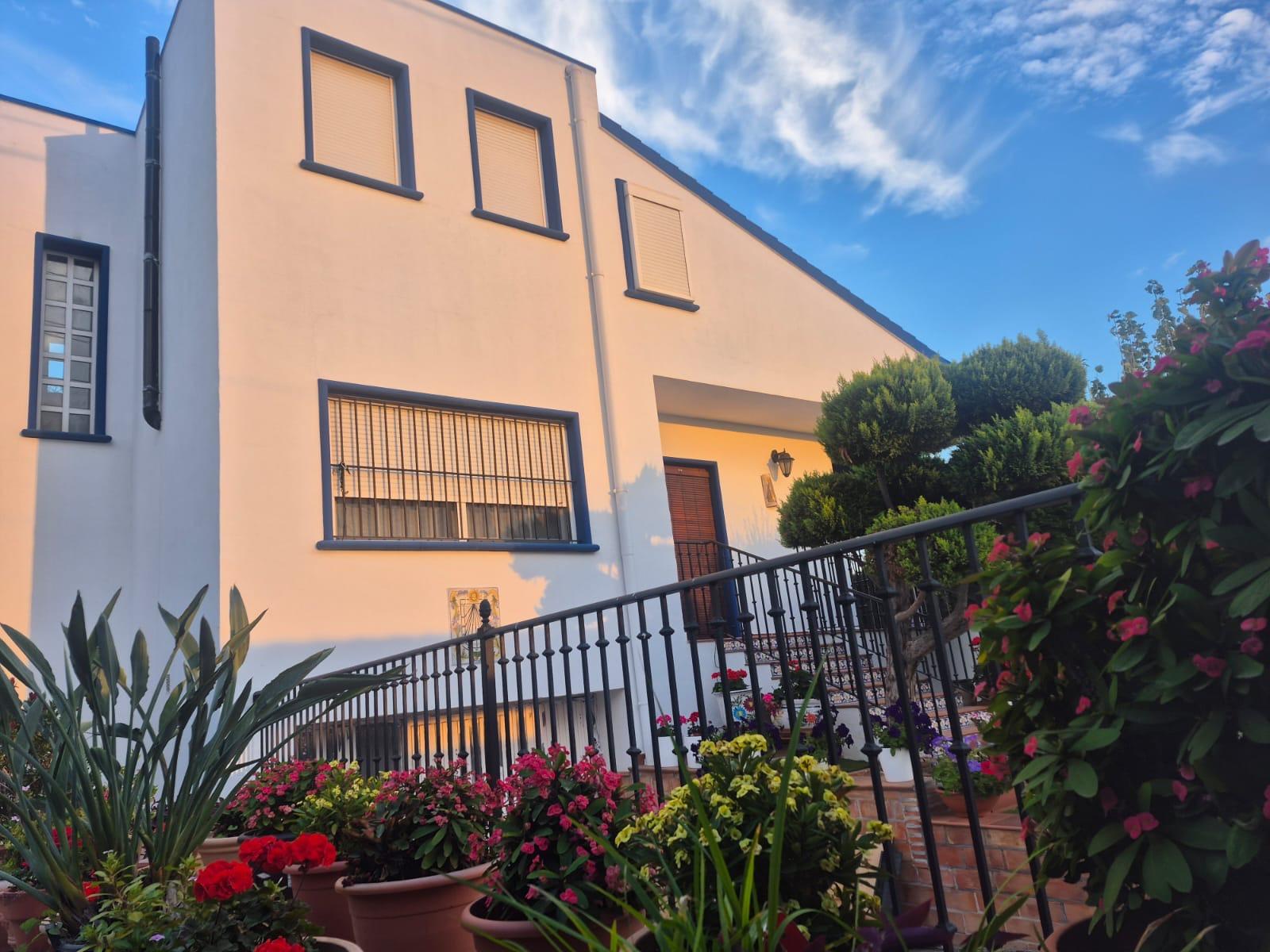 For sale - 3 Bedroom 2 Bathroom Finca in Orihuela - Casco Histórico  - Alicante