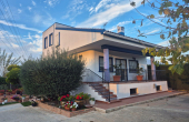 27-405-454-11-913/75469, 3 Bedroom 2 Bathroom Finca in Orihuela