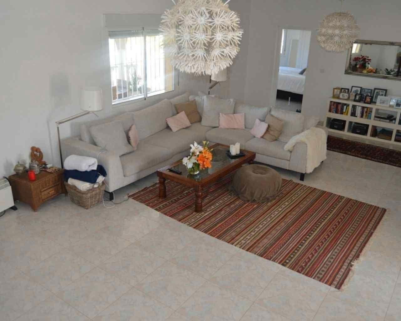 For sale - 7 Bedroom 3 Bathroom Villa in Ciudad Quesada - La Marquesa  - Alicante