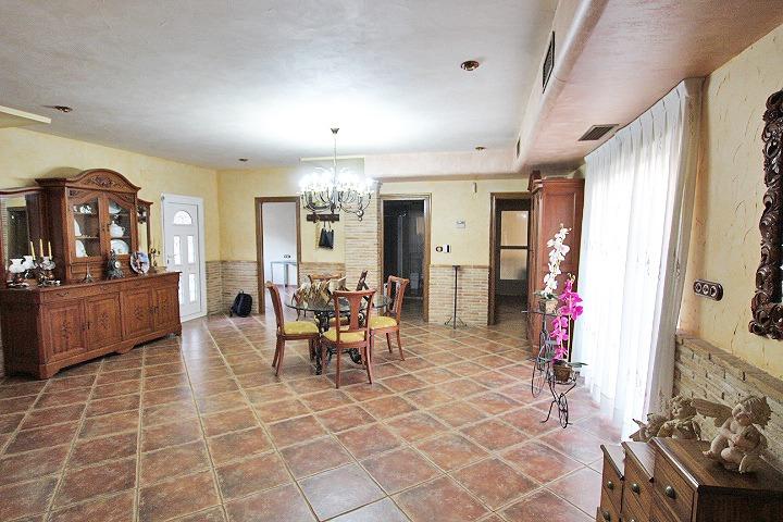 For sale - 6 Bedroom 3 Bathroom Villa in Formentera del Segura - C- Cooperativa  - Alicante