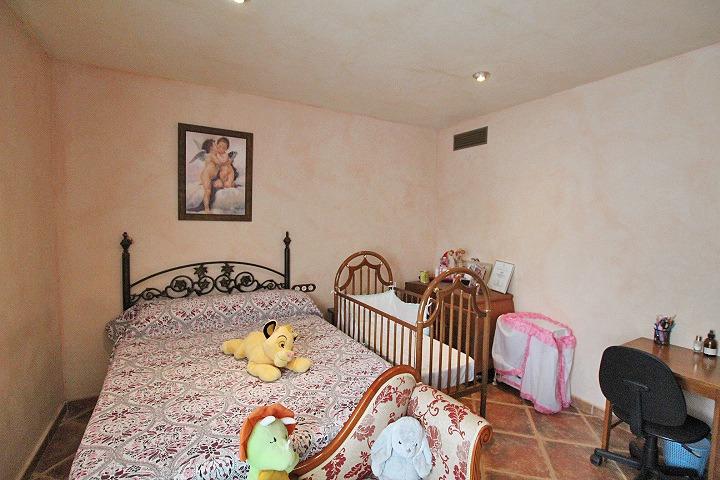 For sale - 6 Bedroom 3 Bathroom Villa in Formentera del Segura - C- Cooperativa  - Alicante