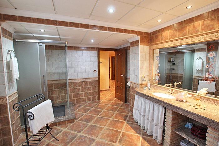 For sale - 6 Bedroom 3 Bathroom Villa in Formentera del Segura - C- Cooperativa  - Alicante