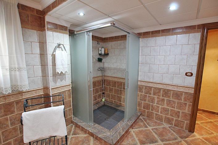 For sale - 6 Bedroom 3 Bathroom Villa in Formentera del Segura - C- Cooperativa  - Alicante