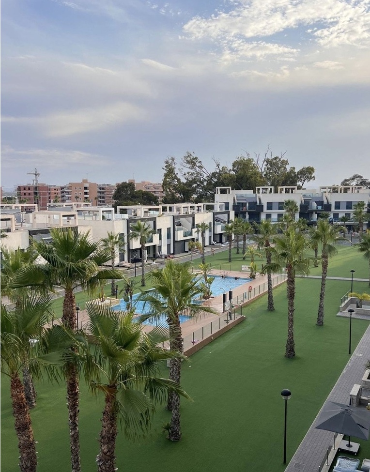 For sale - 2 Bedroom 2 Bathroom Penthouse Penthouse in Guardamar del Segura - El Raso  - Alicante