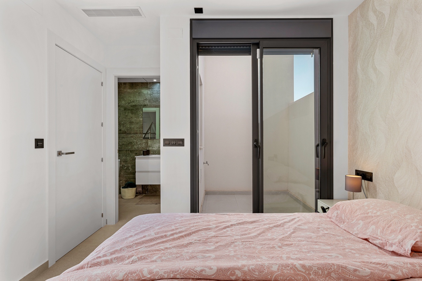 For sale - 4 Bedroom 2 Bathroom Villa in Ciudad Quesada - Costa Blanca  - Alicante