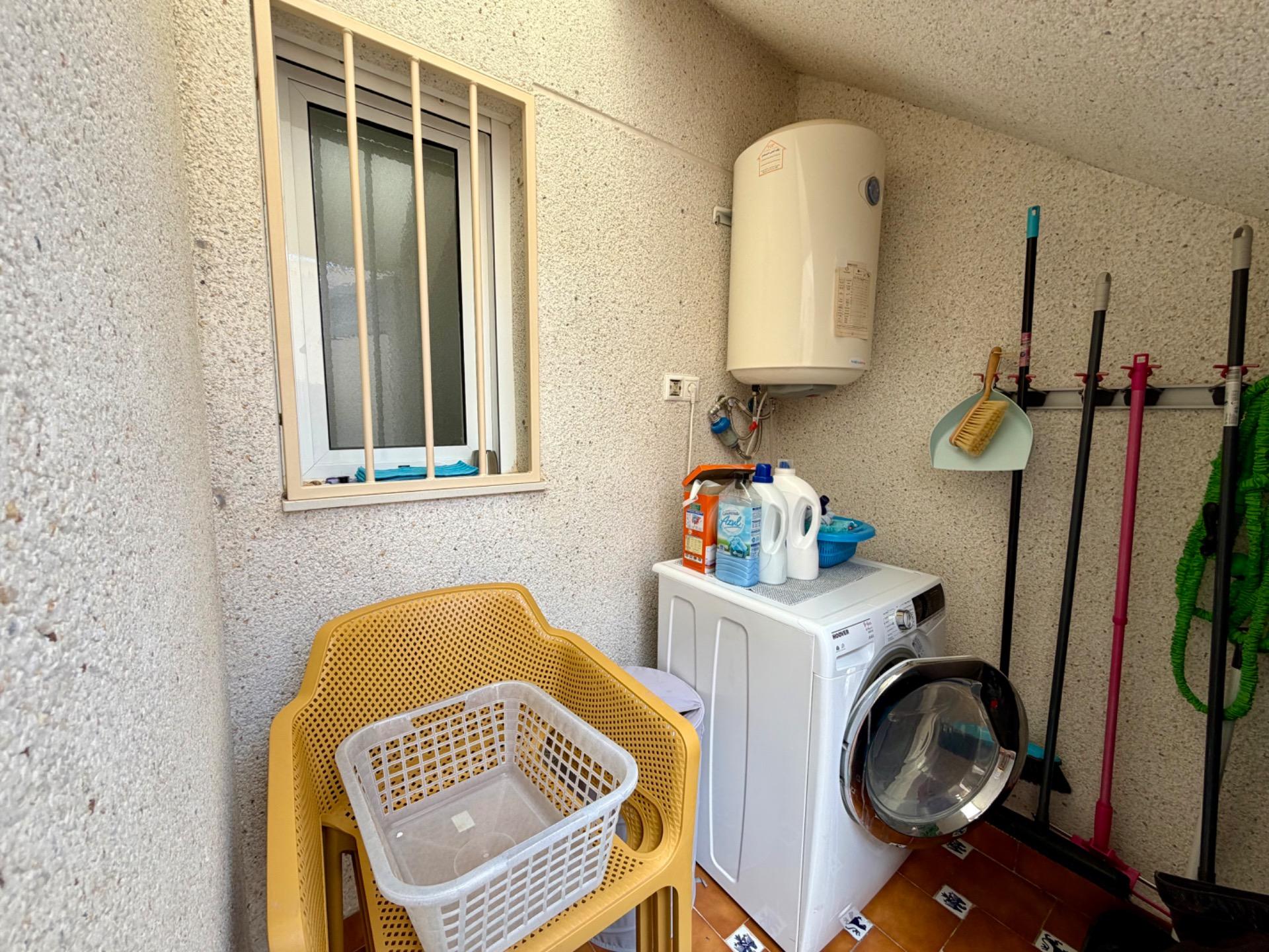 For sale - 2 Bedroom 2 Bathroom Semi Detached in Rojales - Pueblo  - Alicante