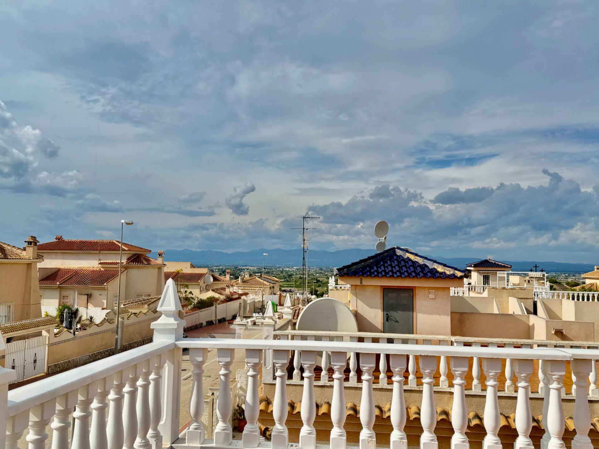 For sale - 2 Bedroom 2 Bathroom Semi Detached in Rojales - Pueblo  - Alicante