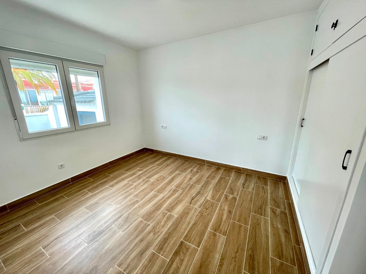 For sale - 3 Bedroom 1 Bathroom House in Ciudad Quesada - Rojales Centro  - Alicante
