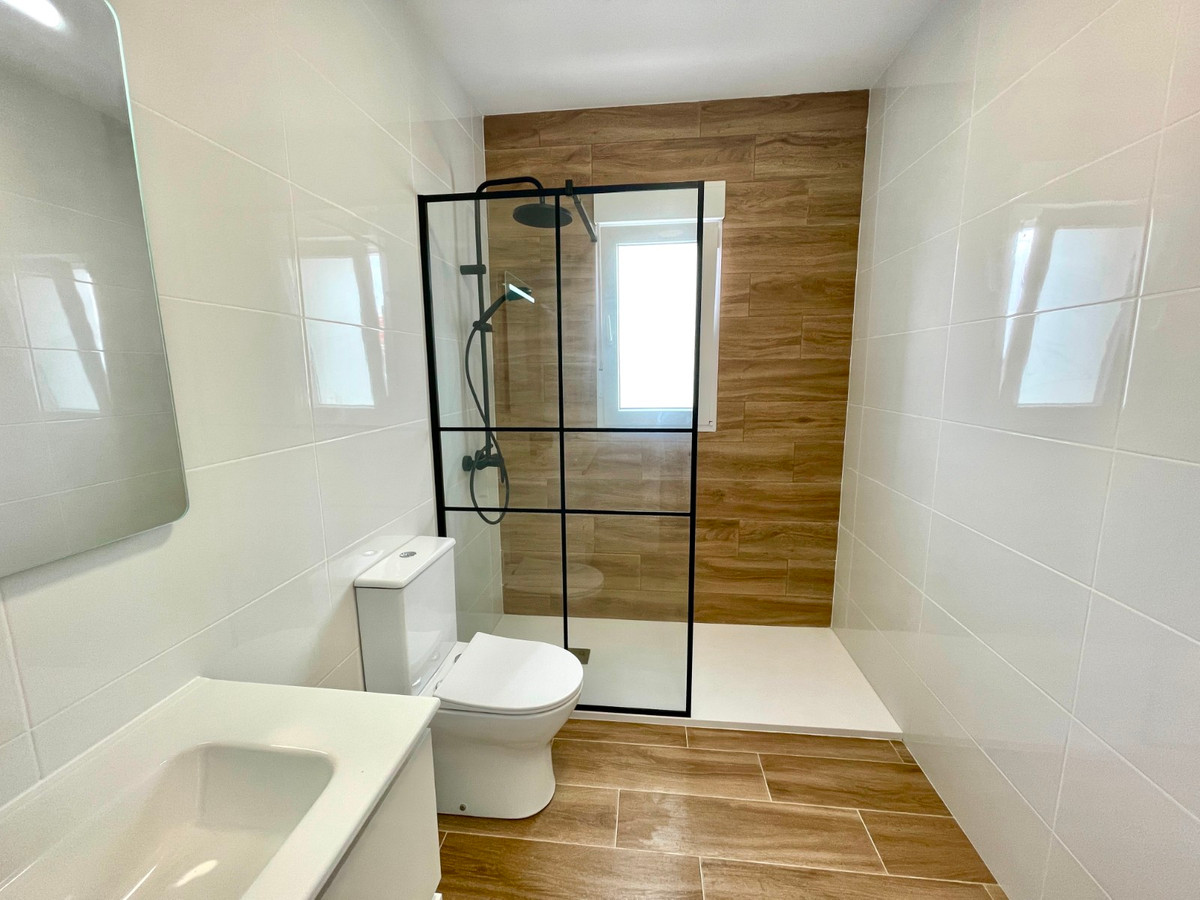 For sale - 3 Bedroom 1 Bathroom House  in Ciudad Quesada  - Ciudad Quesada  - Alicante