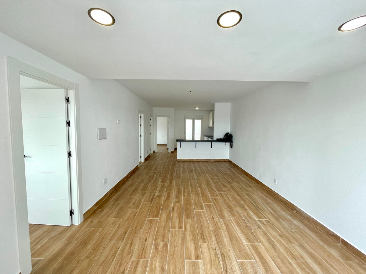 For sale - 3 Bedroom 1 Bathroom House  in Ciudad Quesada  - Ciudad Quesada  - Alicante