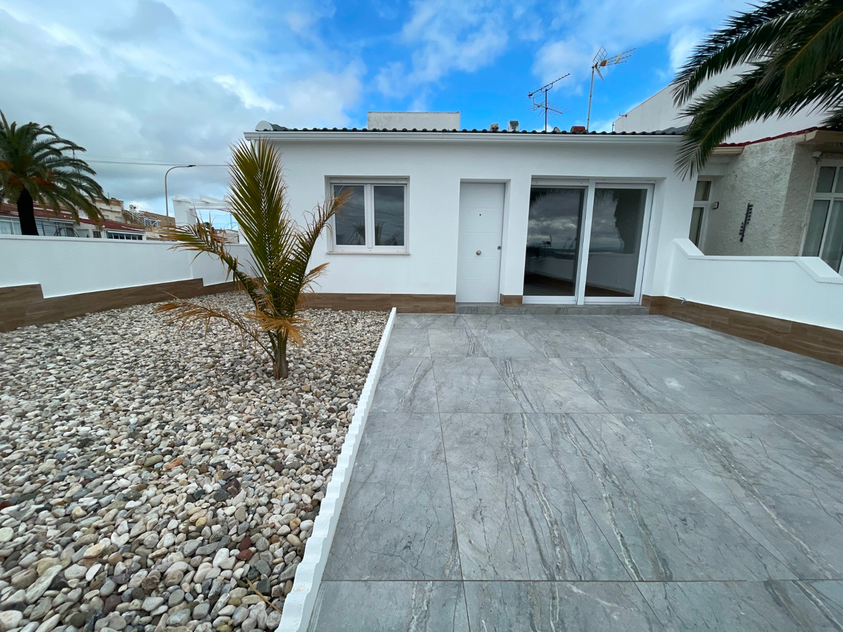 For sale - 3 Bedroom 1 Bathroom Bungalow in Ciudad Quesada - Ciudad Quesada  - Alicante