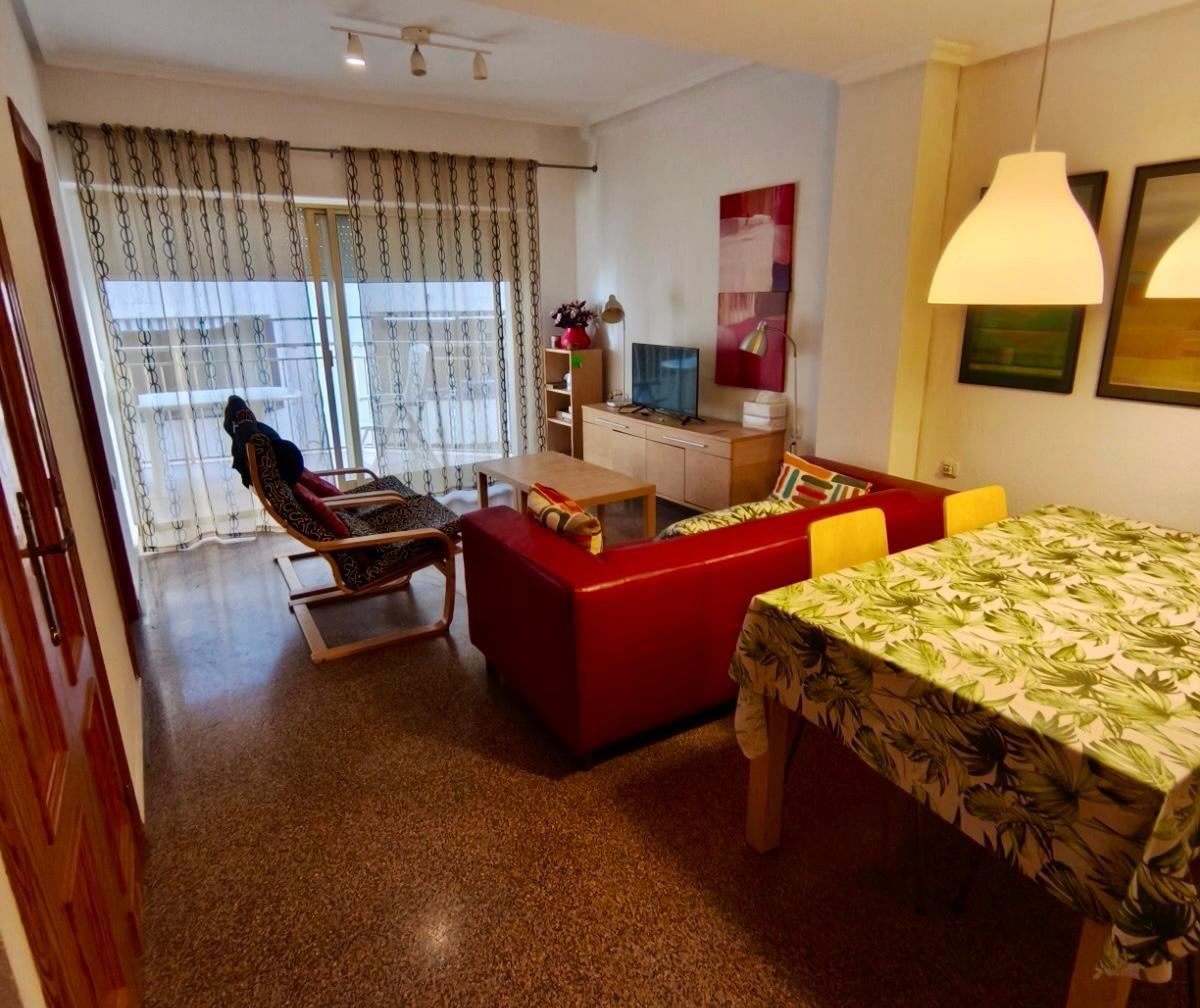 For sale - 3 Bedroom 2 Bathroom Apartment - Middle Floor Apartment in Santa Pola - Santa Pola Centro  - Alicante