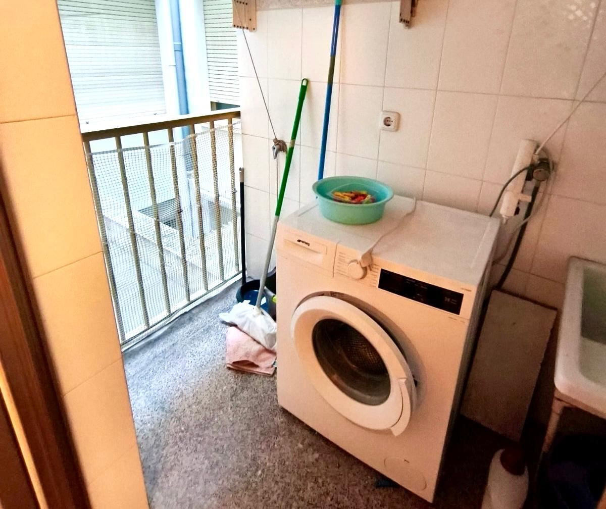 For sale - 3 Bedroom 2 Bathroom Apartment - Middle Floor Apartment in Santa Pola - Santa Pola Centro  - Alicante