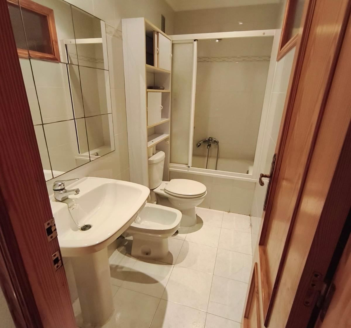 For sale - 3 Bedroom 2 Bathroom Apartment - Middle Floor Apartment in Santa Pola - Santa Pola Centro  - Alicante