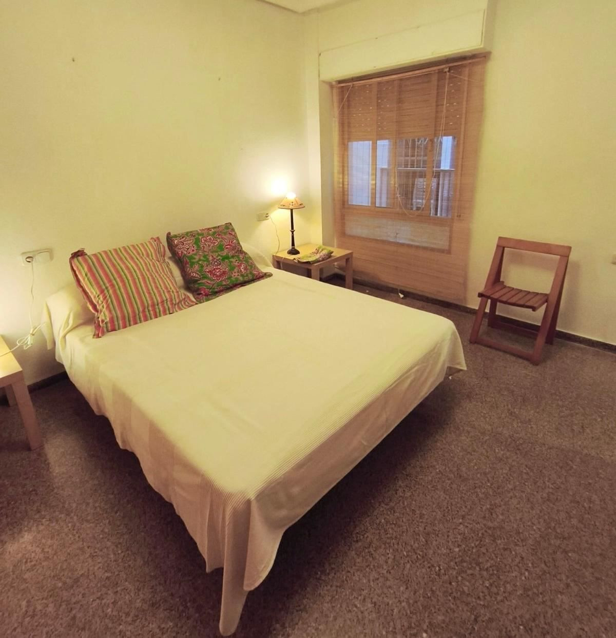 For sale - 3 Bedroom 2 Bathroom Apartment - Middle Floor Apartment in Santa Pola - Santa Pola Centro  - Alicante