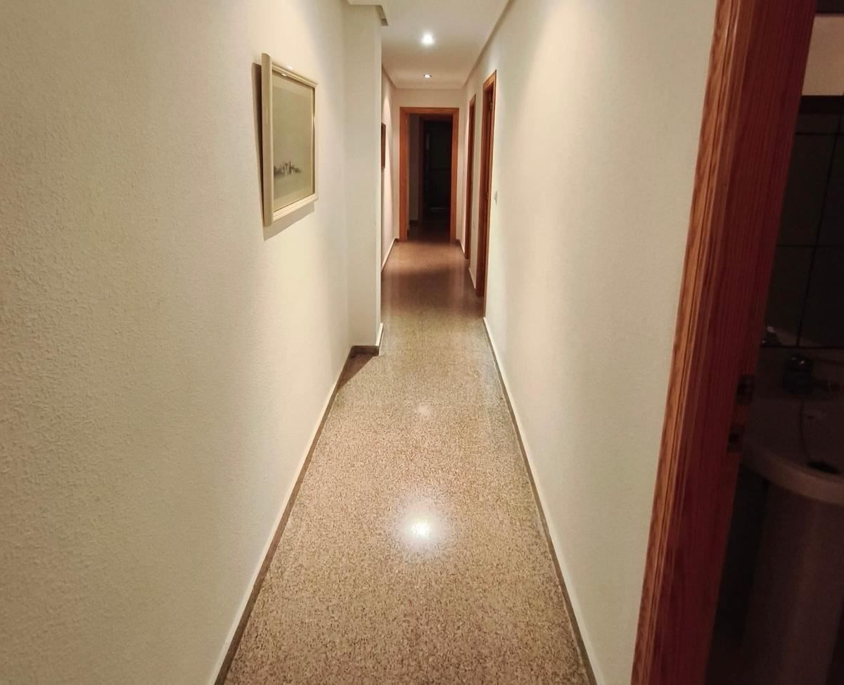 For sale - 3 Bedroom 2 Bathroom Apartment - Middle Floor Apartment in Santa Pola - Santa Pola Centro  - Alicante