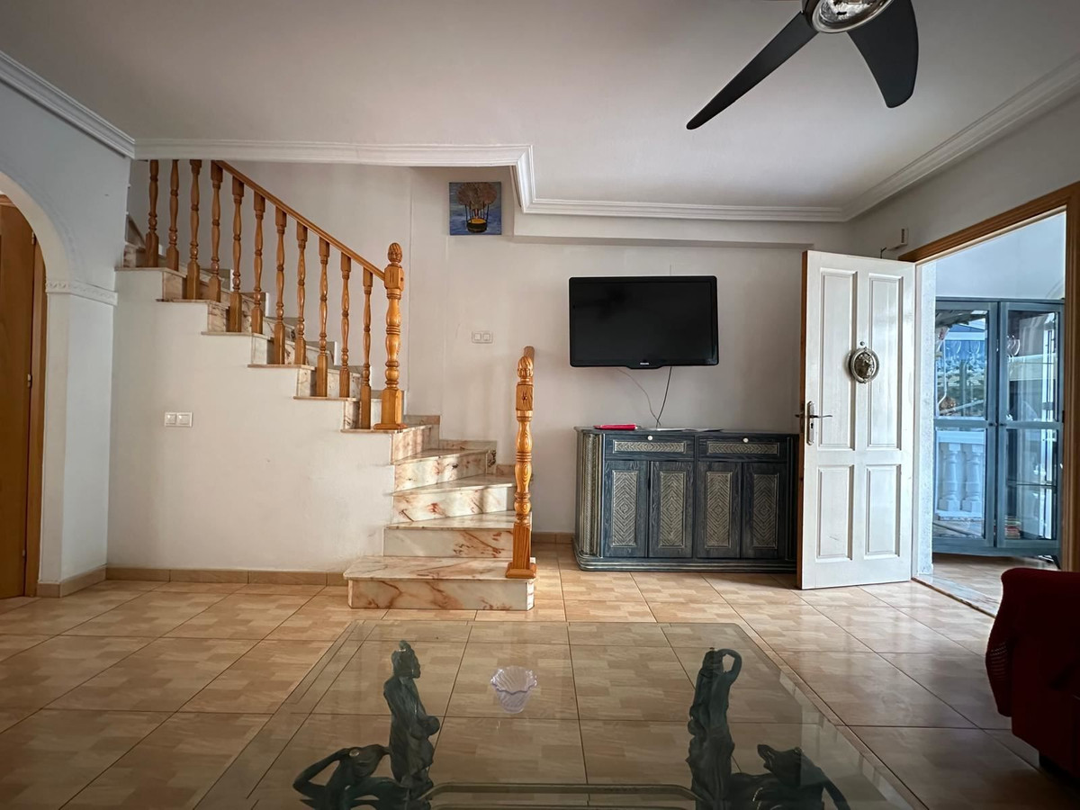 For sale - 3 Bedroom 3 Bathroom House - Townhouse in Orihuela - Punta Prima  - Alicante