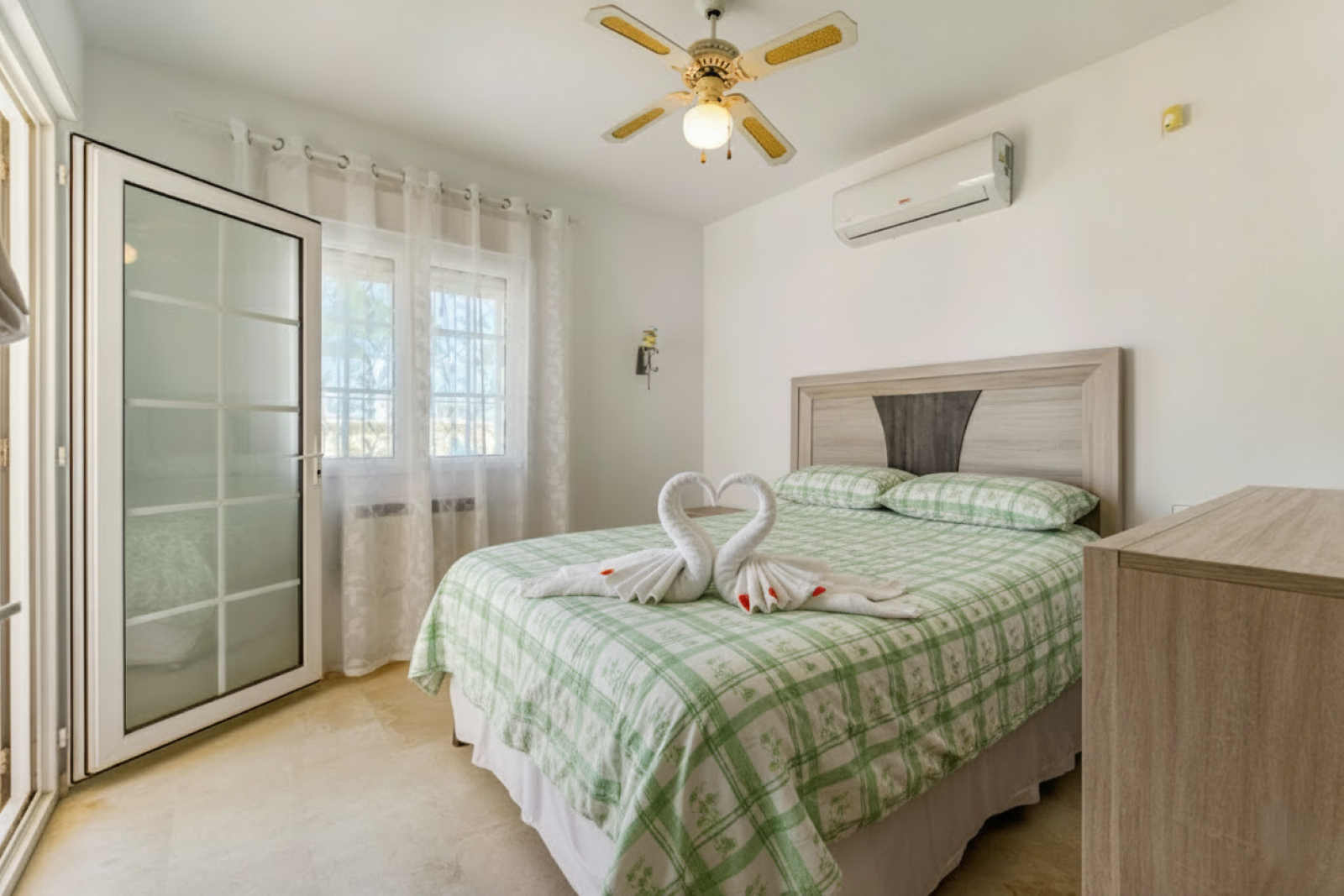 Withdrawn from sale - 3 Bedroom 2 Bathroom Detached Villa in Playa Flamenca - Playa Flamenca  - Alicante