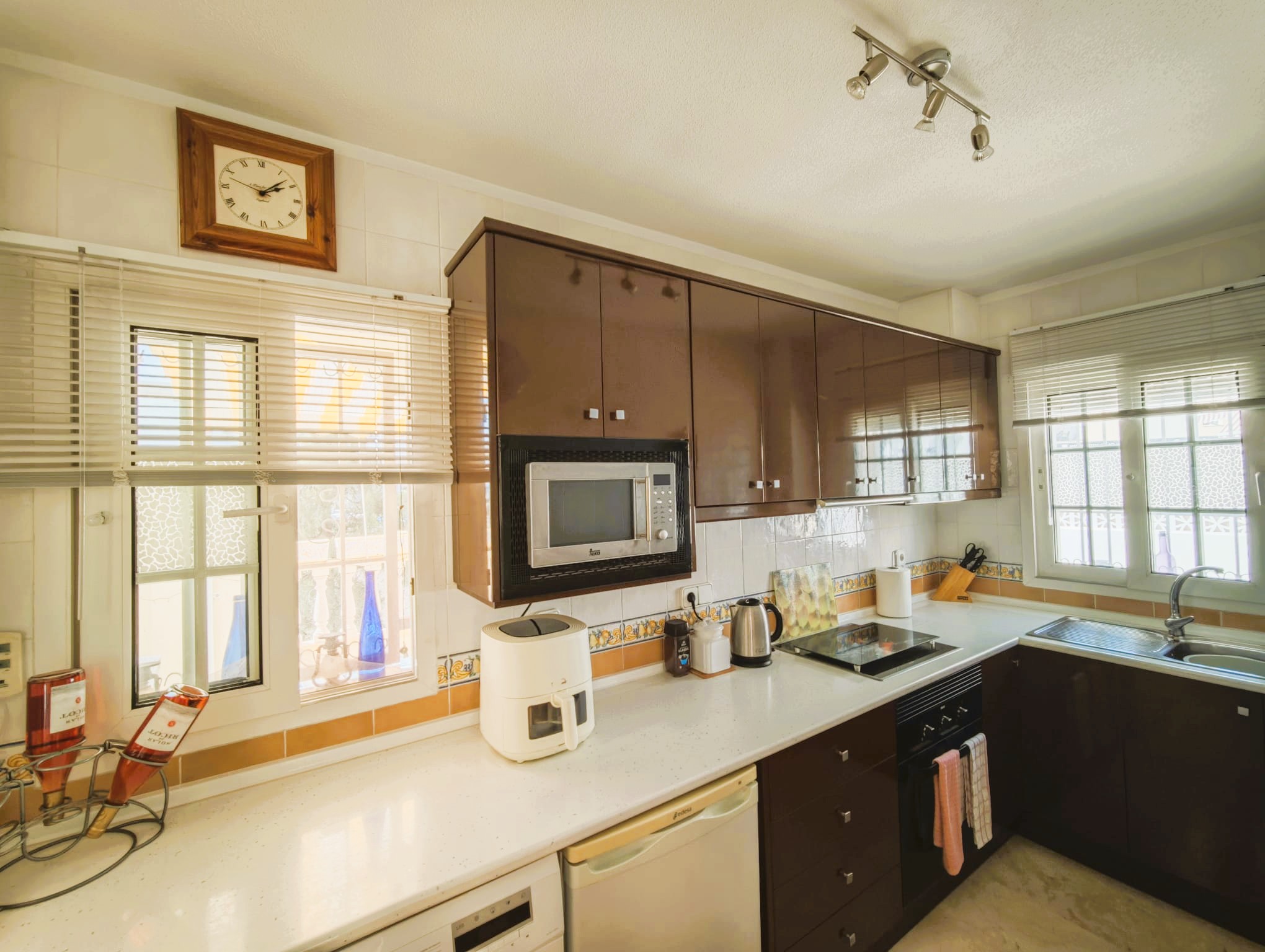 Withdrawn from sale - 3 Bedroom 2 Bathroom Detached Villa in Playa Flamenca - Playa Flamenca  - Alicante