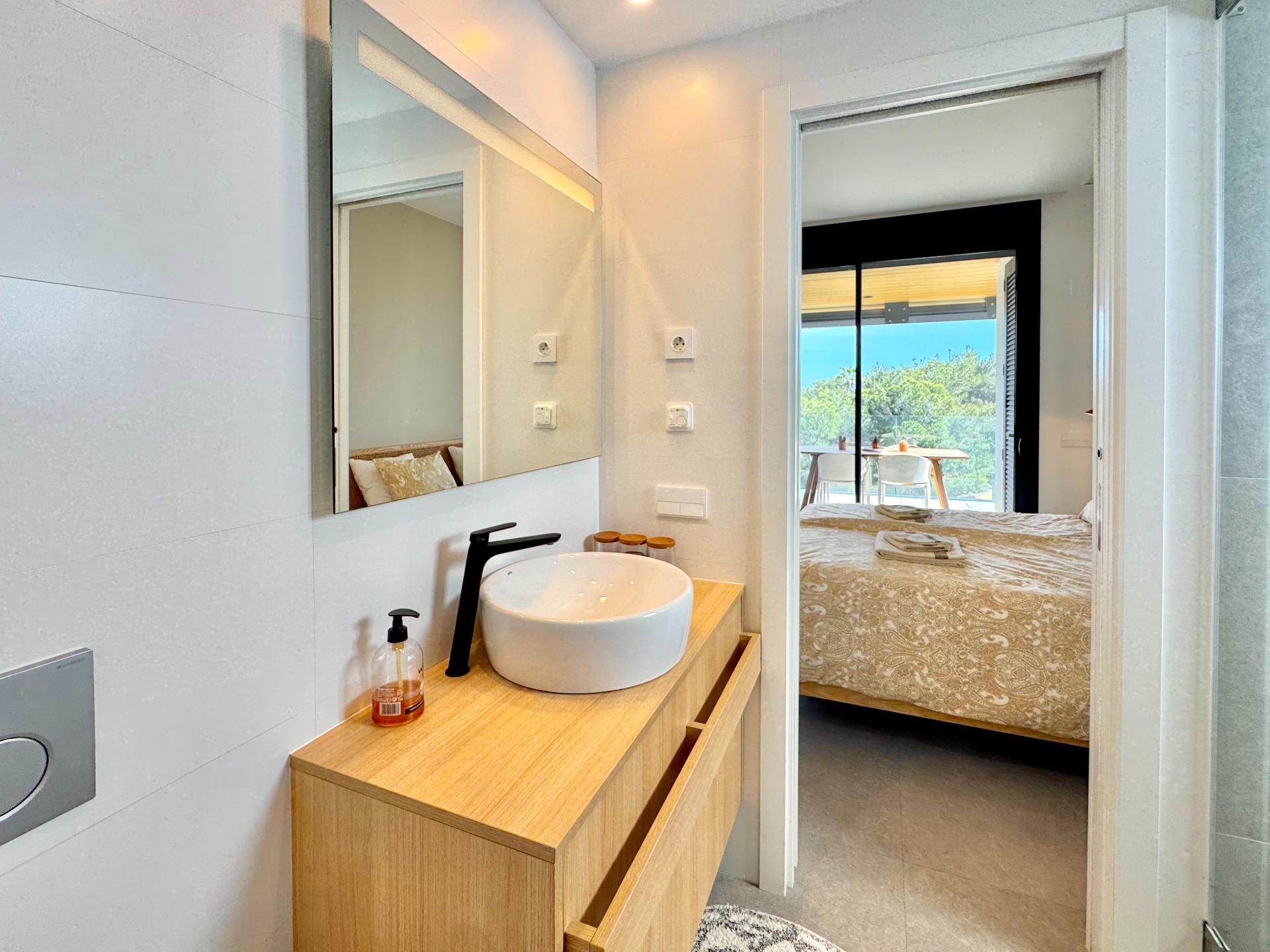 For sale - 2 Bedroom 2 Bathroom Apartment in Orihuela - Las Colinas Golf  - Alicante