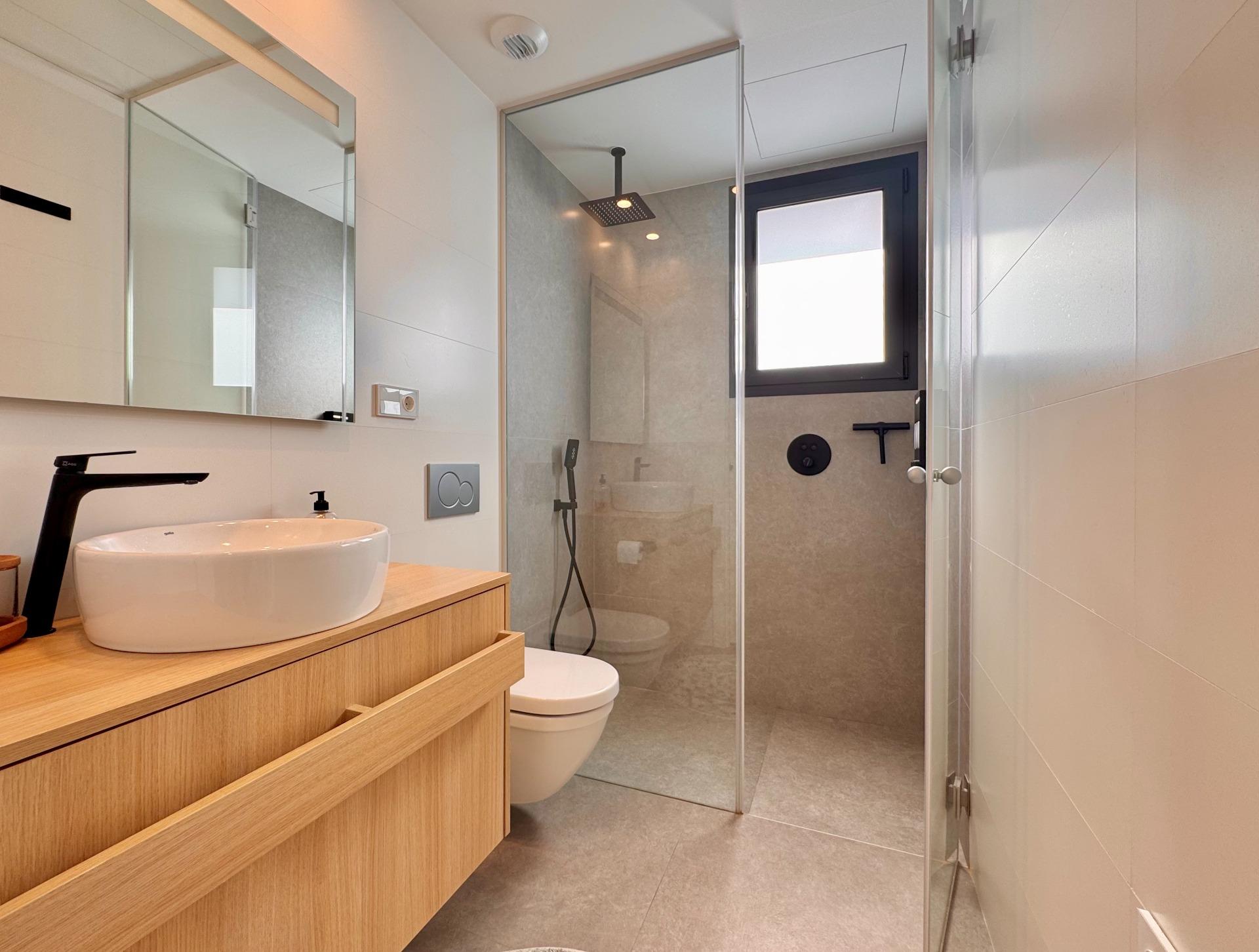 For sale - 2 Bedroom 2 Bathroom Apartment in Orihuela - Las Colinas Golf  - Alicante