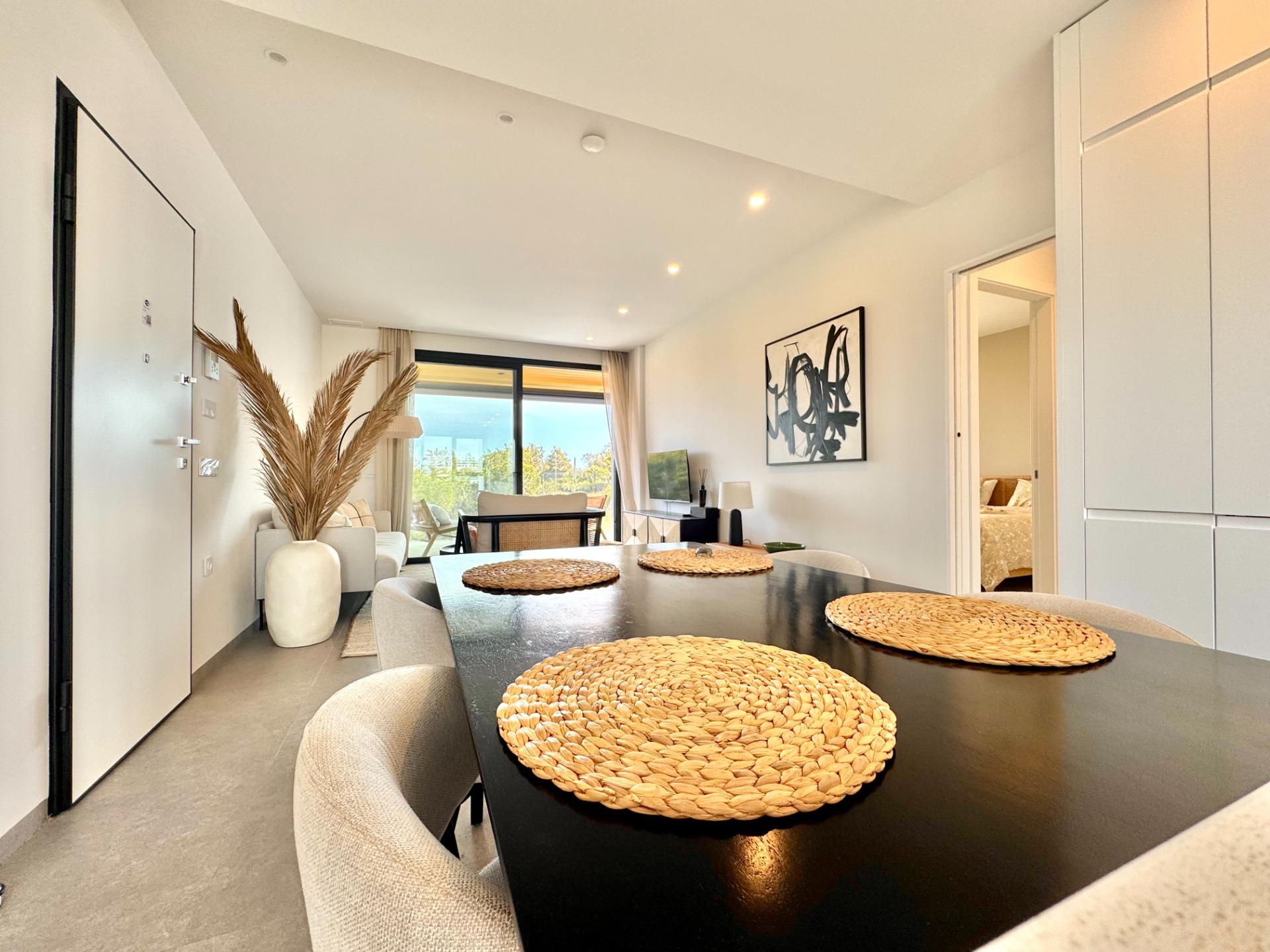 For sale - 2 Bedroom 2 Bathroom Apartment in Orihuela - Las Colinas Golf  - Alicante