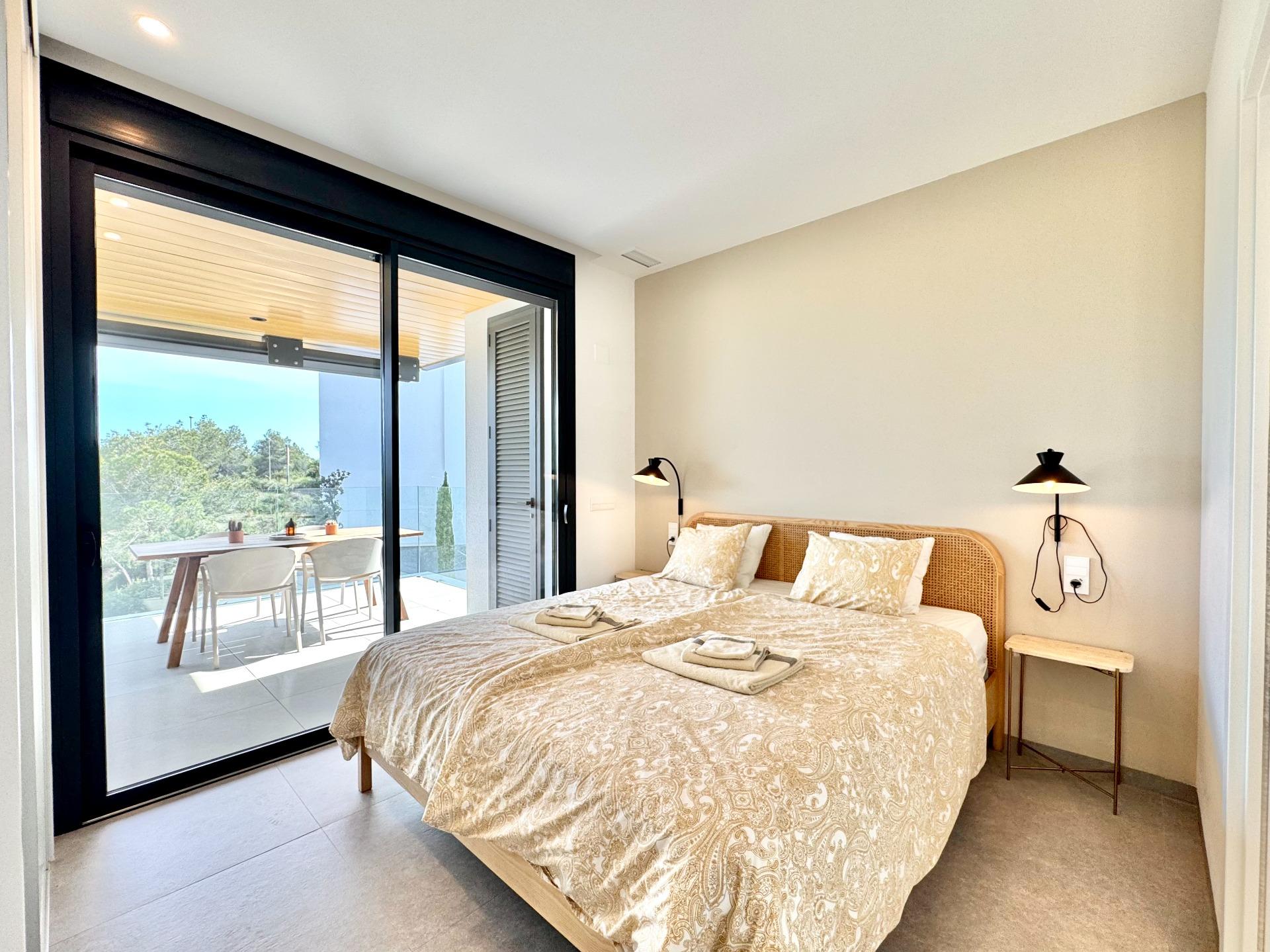 For sale - 2 Bedroom 2 Bathroom Apartment in Orihuela - Las Colinas Golf  - Alicante