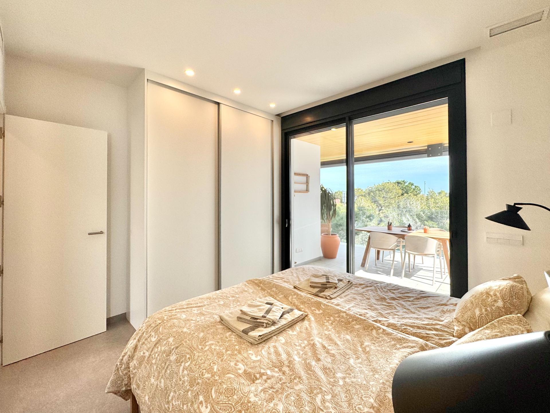 For sale - 2 Bedroom 2 Bathroom Apartment in Orihuela - Las Colinas Golf  - Alicante