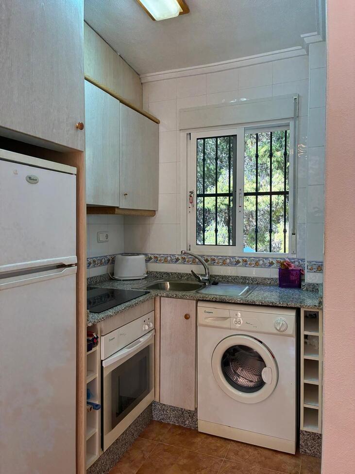 For sale - 2 Bedroom 1 Bathroom Apartment in Algorfa - Costa Blanca  - Alicante