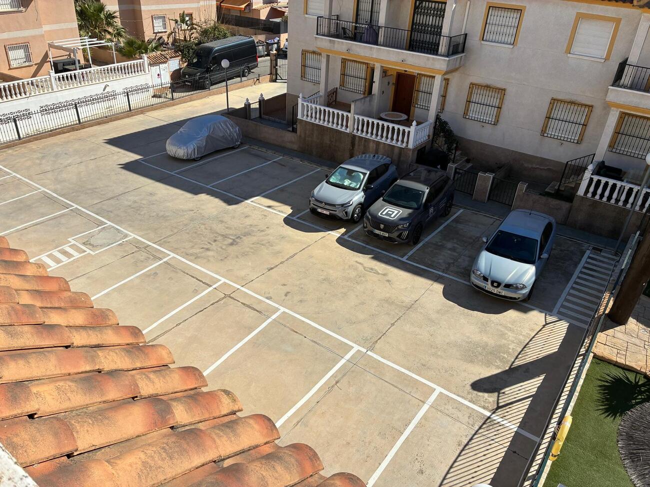 For sale - 2 Bedroom 1 Bathroom Apartment in Algorfa - Costa Blanca  - Alicante