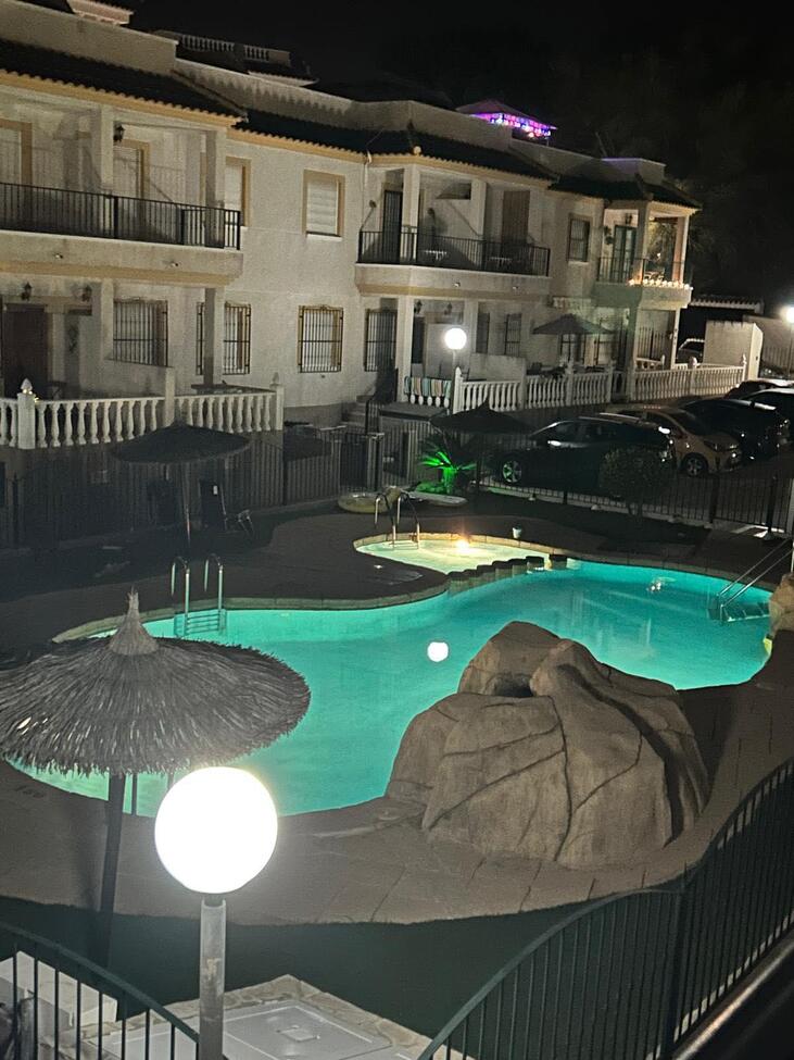 For sale - 2 Bedroom 1 Bathroom Apartment in Algorfa - Costa Blanca  - Alicante