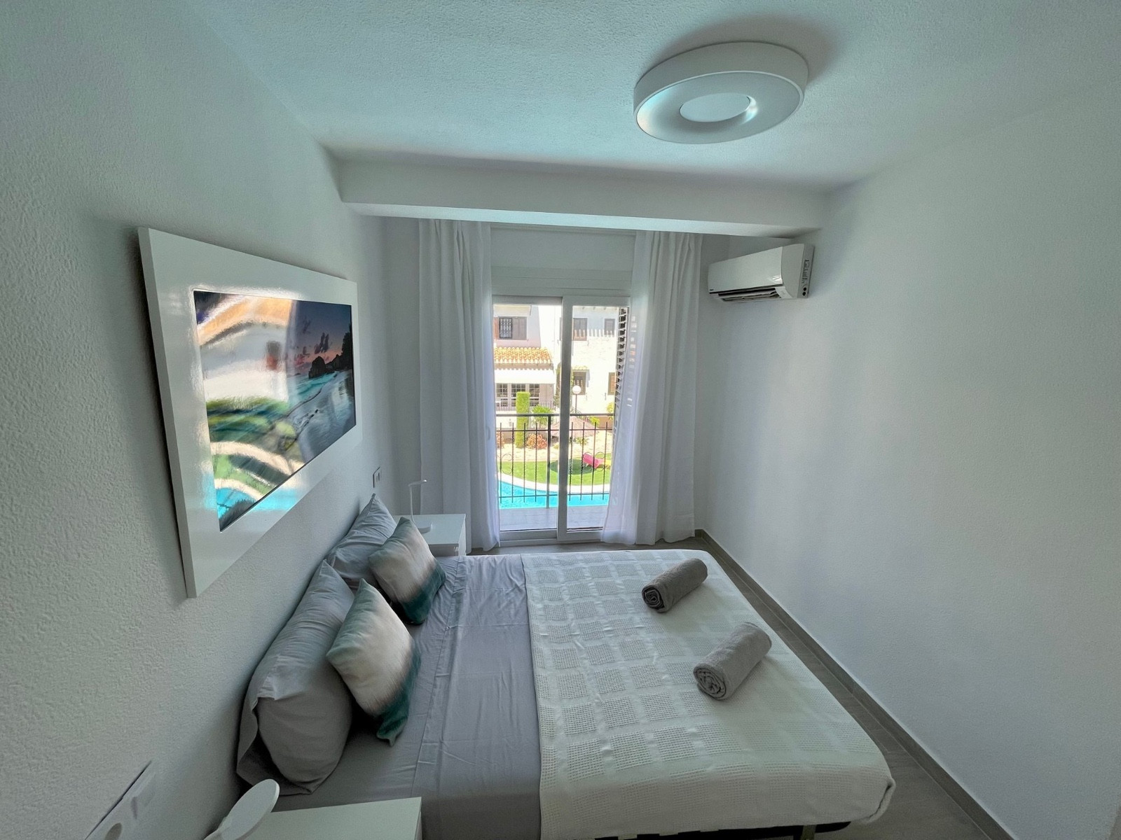 For sale - 2 Bedroom 1 Bathroom Apartment in Cabo Roig - Costa Blanca  - Alicante
