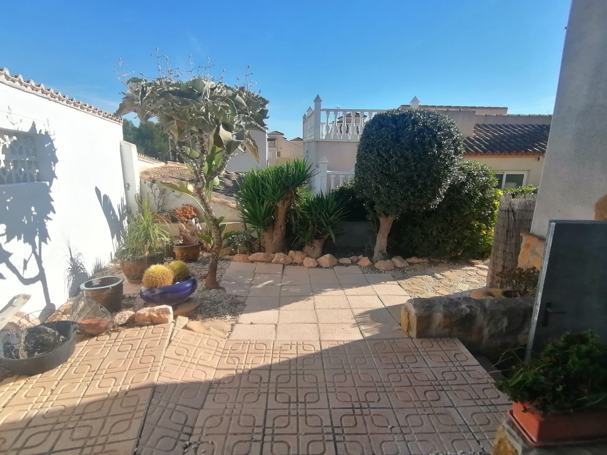 For sale - 3 Bedroom 3 Bathroom villa in San Miguel De Salinas -  - Alicante